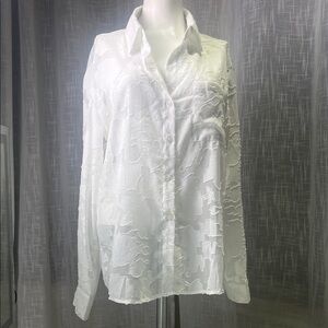 Elegant White Lace Women's Top